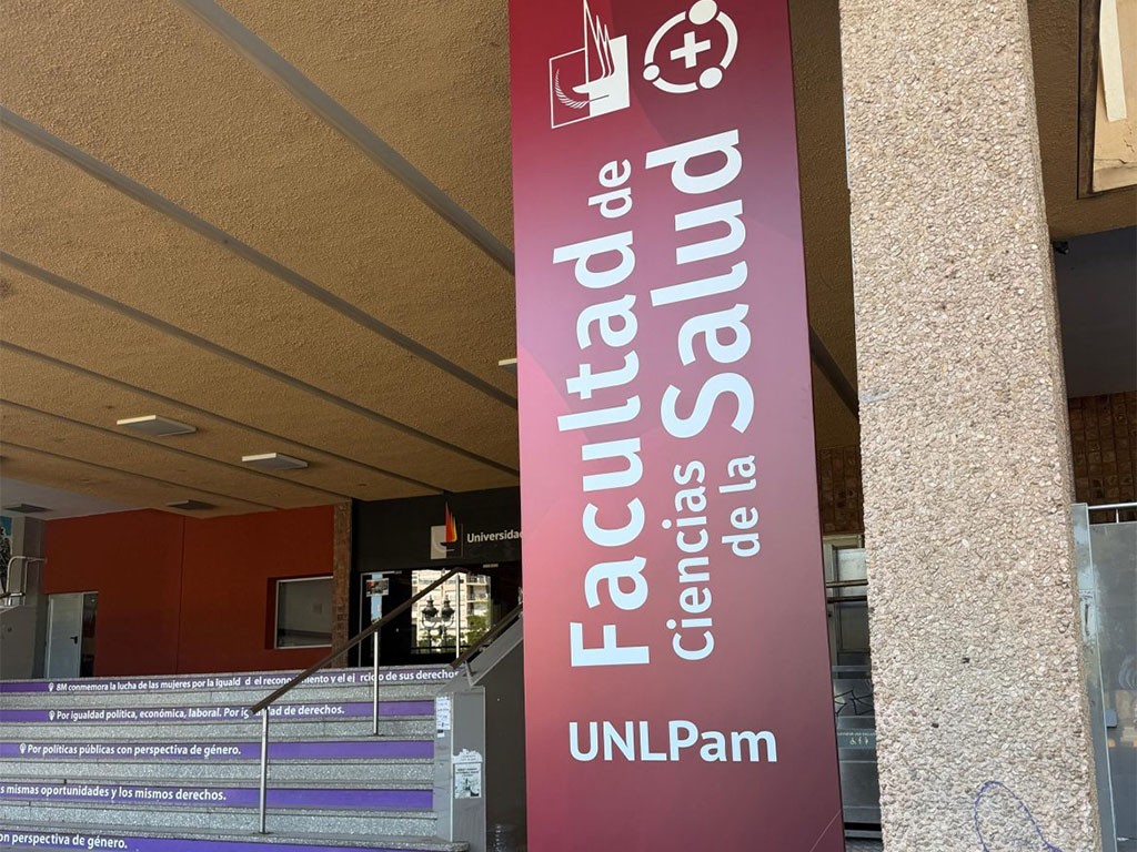 Medicina en la UNLPam: la permanencia estudiantil supera los niveles habituales de otras universidades